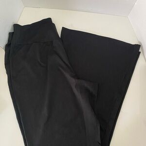 Forever21 Flare Yoga Pants Wicking Fabric  Tummy compression Control Size XXL